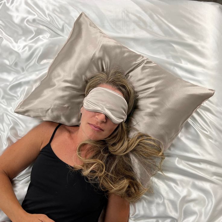 Nordic Silk Pillowcase™ Luxury Bed Pillow Cover for Deep Sleep & Hair Care - My Store